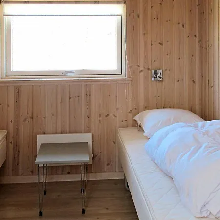 Holiday home Blommestien Ii